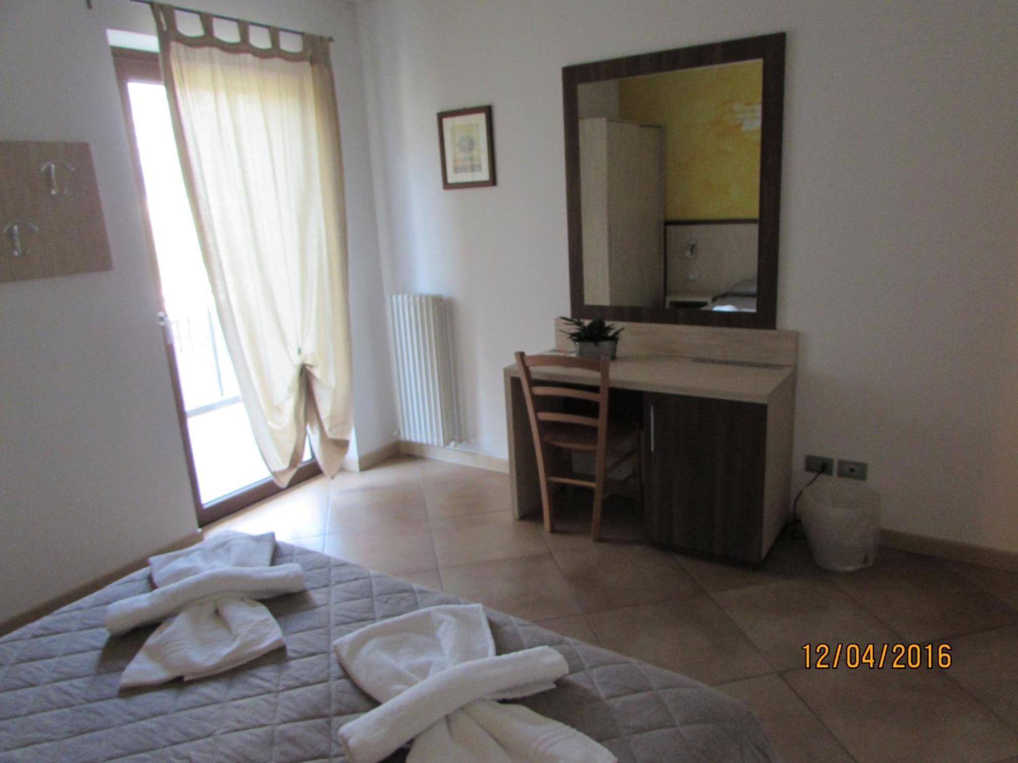 Agritur Arcosole B&B Camping 객실 사진