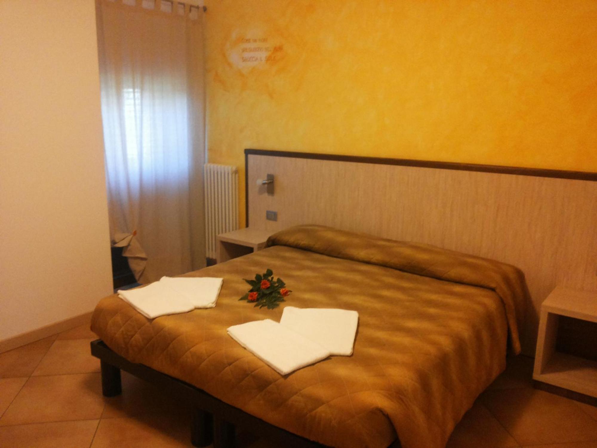 Agritur Arcosole B&B Camping 객실 사진